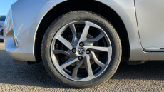 Toyota Yaris 1.5 VVT-i Y20 5dr CVT [Bi-tone] Petrol Hatchback